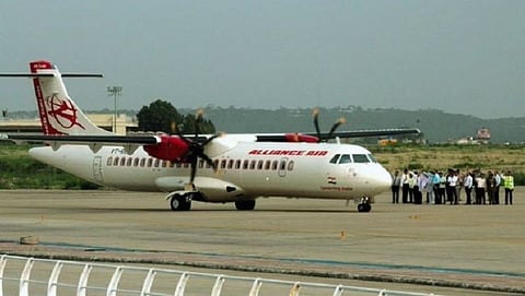 मुंबई ते सिंधुदुर्गपर्यंत (Mumbai to Sindhudurg) थेट हवाई सेवा (Air service) सुरु करण्याचा निर्णय घेण्यात आला असून, 9 ऑक्टोबरपासून ही सेवा सुरु होईल.