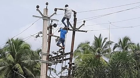 linemen 