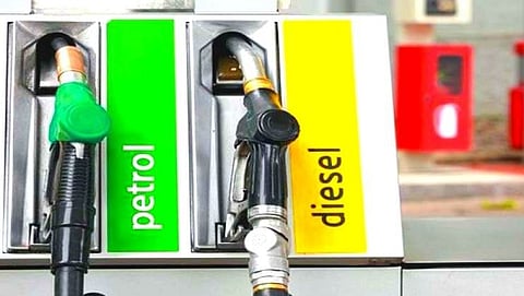  कच्चे तेल (Crude oil) 85 डॉलर प्रति बॅरलच्या वर गेले आहे. त्याची किंमत लवकरच 90 डॉलरची पातळी ओलांडू शकते. 