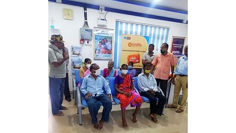 Goa : Outrage over non-service of State Bank of India at  Sattari 