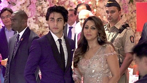 Aryan Khan granted bail but when he meet to Shah Rukh & Gauri Khan 