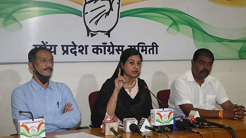 Congress spokesperson Alka Lamba demand on GPC to probe corruption in Raphael Deal 