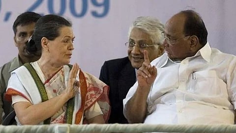 Sharad Pawar &amp;&nbsp; Sonia Gandhi