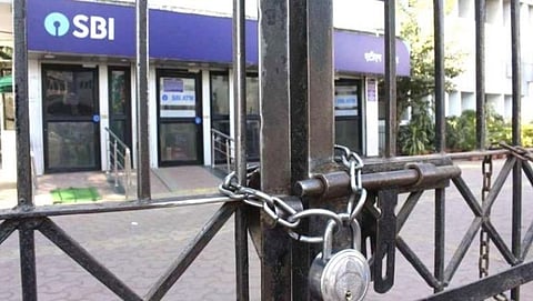 Bank workers Strike: bank employees call for strike against bank privatisation