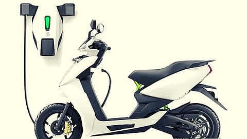  battery life of electric scooters in India