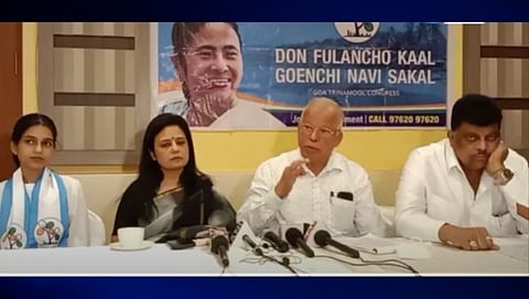 Luizinho Faleiro in Press 
conference
