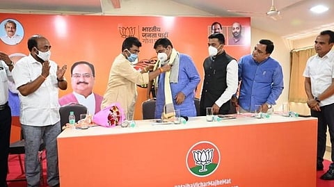 Nitin Gadkari माननीय केंद्रीय मंत्री नितीन गडकरी 