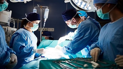 Miracle of American Doctors Pig heart beats in human body 