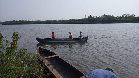 Mandvi River