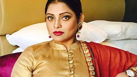 actress rupa dutta arrested in kolkata on the charges of pickpocketing
