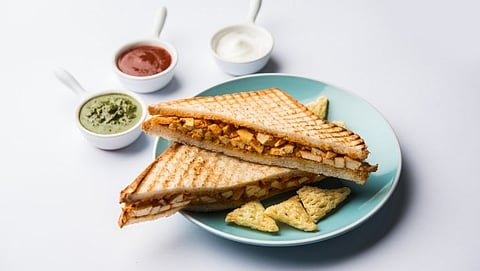 Paneer Sandwich, Evening Snacks Recipe in Marathi, Paneer Sandwich recipe in Marathi 