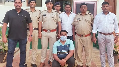 Accused absconding by theft, arrested by Salgao police