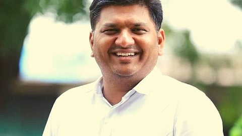 Minister Prajakt Tanpures 