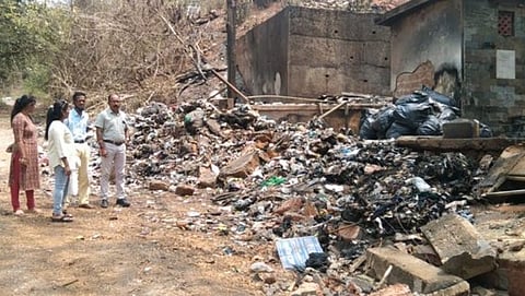 Unidentified person set fire to garbage in Bandoda Panchayat area causing loss of Rs