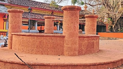 Sal villagers need water pump for  well