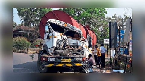 Road in Borim was finally cleared by removing canter which had been damaged in accident