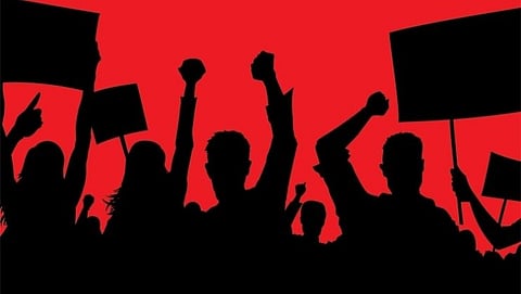 AAP and RG support agitation of contract workers in Goa
