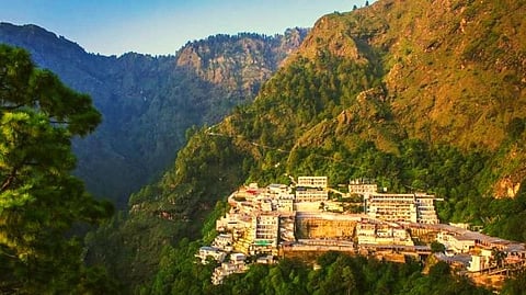 Visiting Mata Vaishnodevi is even easier now book from home 