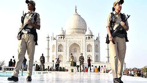 Taj Mahal 