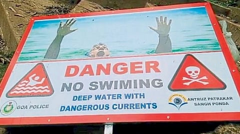 Danger notice board