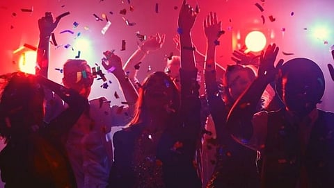 Illegal Pubs and Dance Bars in Goa