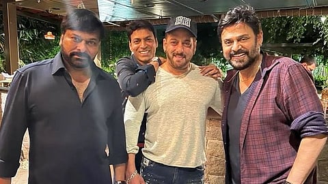 Dinner Party of Salman Khan Chiranjeevi and Venkatesh in Hyderabad