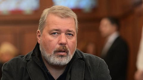 Russian Journalist Sells Nobel Prize