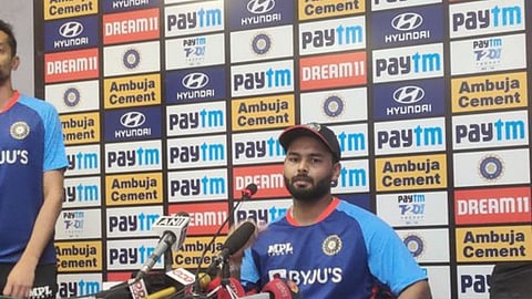  Rishabh Pant 