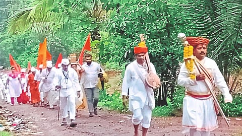 Devotees left for Pandharpur from | Ashadhi Ekadashi