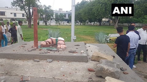 Mahatma Gandhi statue in Punjab
