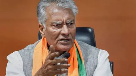  Sunil Jakhar 