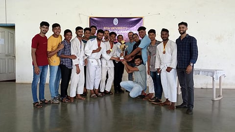 Khandola College 