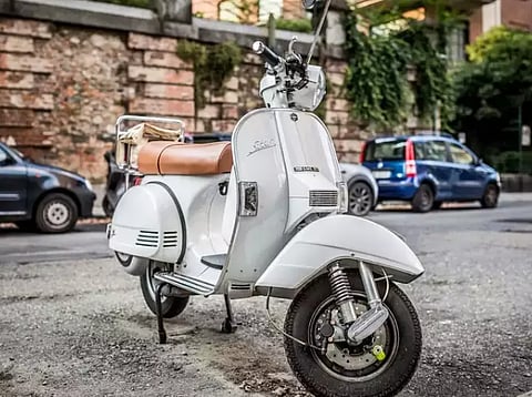 नव्वदच्या दशकातील LML स्कूटर पुन्हा धावणार, Yamaha RX100,Lambretta पुनरागमनासाठी सज्ज
