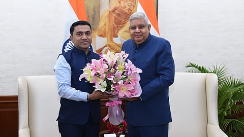 Goa CM यांनी दिल्लीत घेतली उपराष्ट्रपतींची भेट, पर्यटनमंत्र्यांची स्वदेशी पर्यटन बैठकीला हजेरी 
