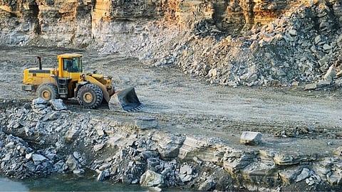 Goa Mining: खाणींबाबत दिलासा पण...'खरी कुजबूज'