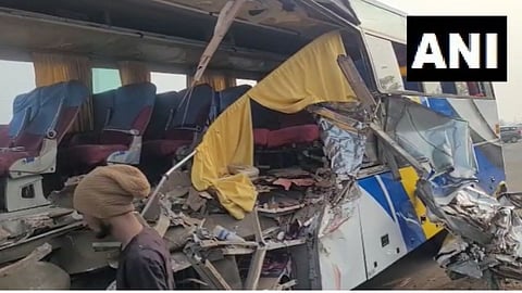 Maharashtra|Pune-Solapur highway 