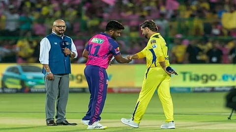 Sanju Samson & Mahendra Singh Dhoni 