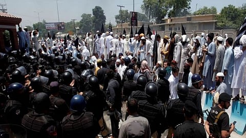 Pakistan Coal Mine Clash