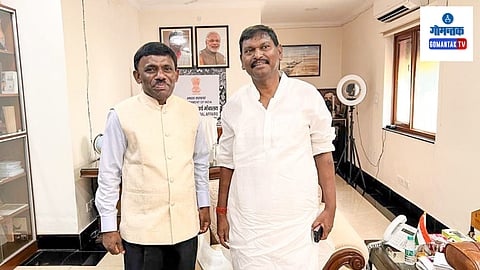 Ramesh Tawadkar with central minister arjun munda 