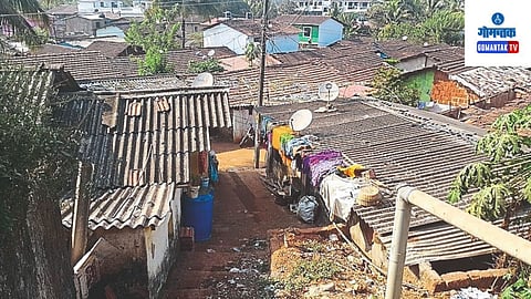 Illegal slums 