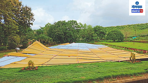 Pavilion Fell