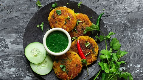 Morning Breakfast Cabbage-Chana-Dal Tikki Recipe