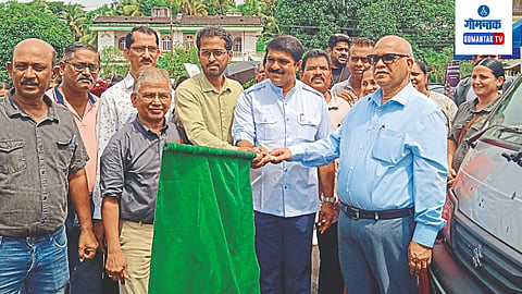 Green Singal Collector Asvin Chandru