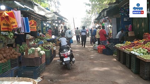 Street Vendors: