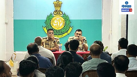 Goa foreign tourists: व्हिसा संपूनही अनेक विदेशी पर्यटक गोव्यात आसरा घेत आहेत. त्यामुळे राज्यात बेकायदेशीर वास्तव्य करून असलेल्या विदेशी पर्यटकांविरुद्ध धडक विशेष मोहीम सुरू करण्यात आली आहे. 