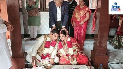 A couple who got divorced 6 years ago got married again in Uttar Pradeshs Prayagraj.