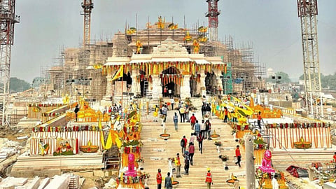 Home Stay Service In Ayodhya  