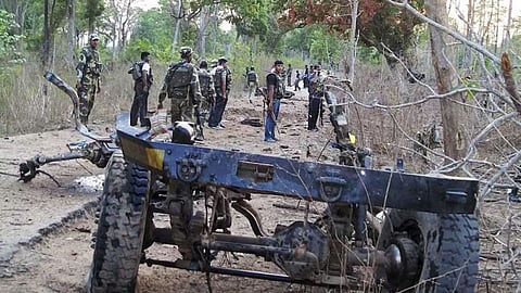 seven naxalites killed in encounter with security forces 