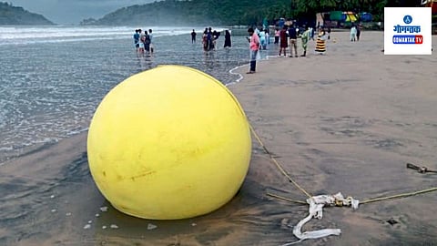 Palolem Beach  Ball Mystery