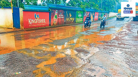 Bethora Nirankal Road: बेतोडा ते निरंकाल हा अरुंद रस्‍ता वीज खात्‍याने मधोमध खोदला आहे